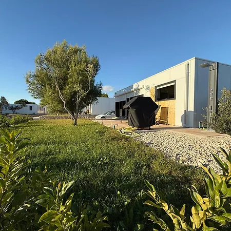 Twins 16 - * Pakoštane