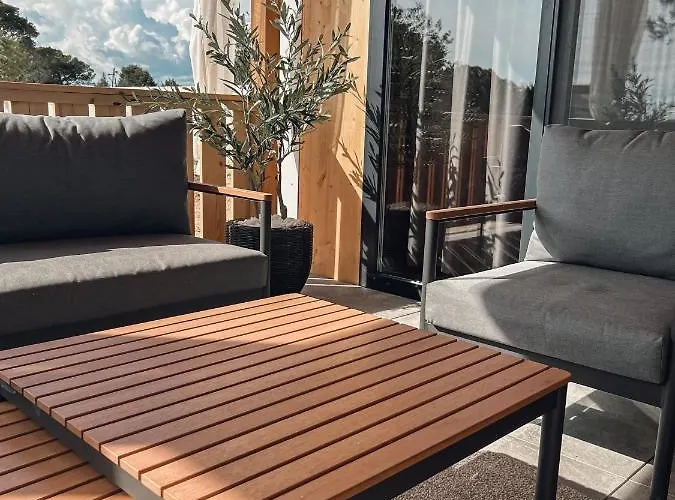 Twins 16 - Vakantiehuis Pakoštane